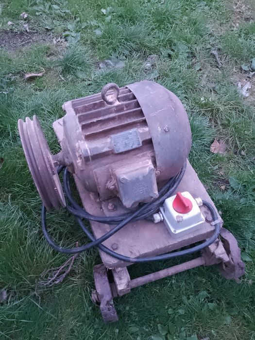 Silnik 4.5 KW. Krajzega
