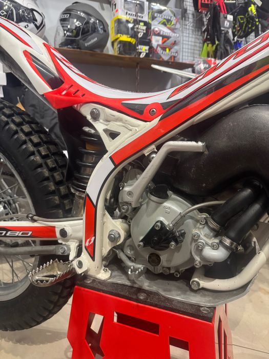 Trial Beta 80cc stan ideał / Pierwszy właściciel