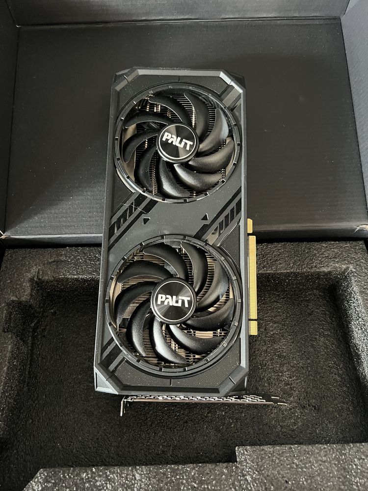 Używana 1,5 roku! Palit Geoforce RTX 4070 DUAL 12GB GDDR6X DLSS 3