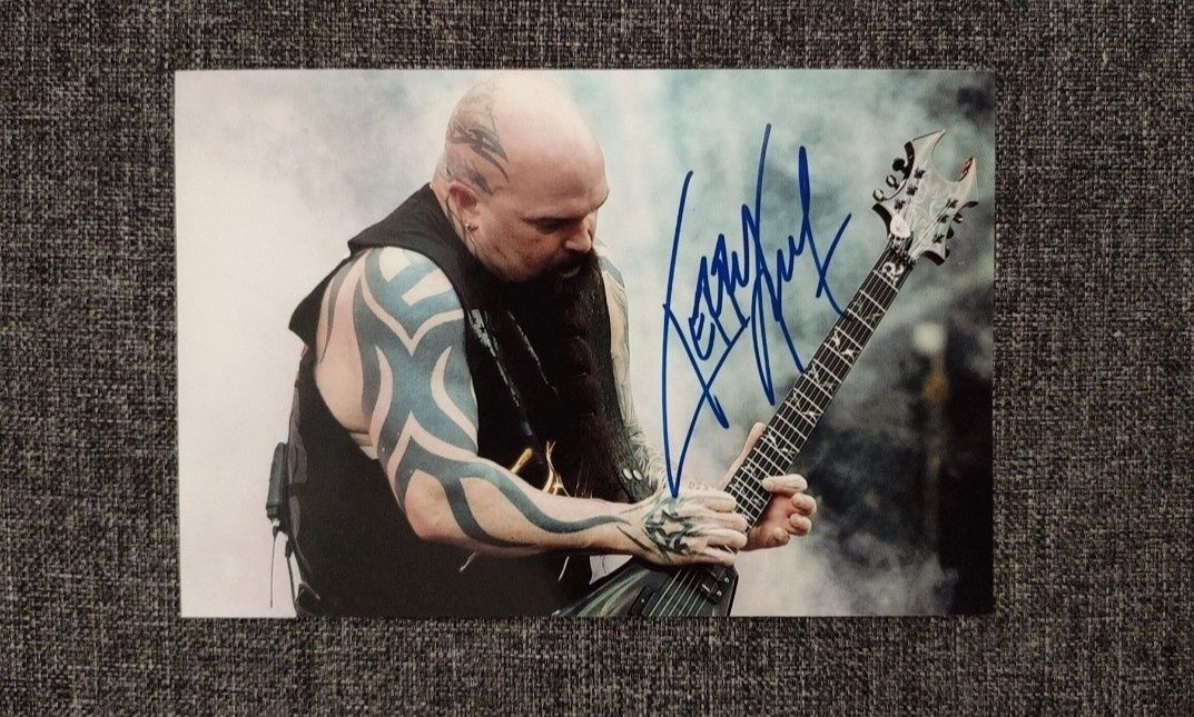 Автограф и медиатор Slayer. Kerry King.