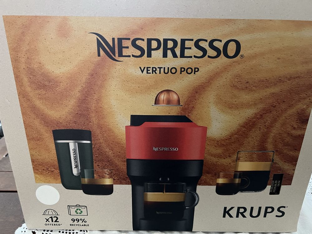 Maquina Nespresso Vertuo POP
