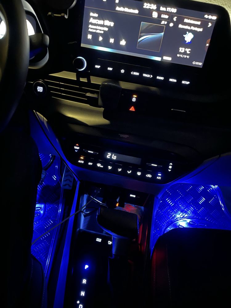 HYUNDAI BAYON PREMIUM HIBRIDO (modelo unico) 2023