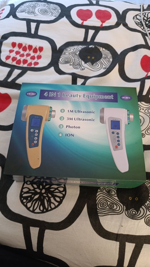 Dispositivo Ultra-Sônico de Beleza 4 em 1