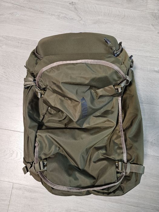 Thule Landmark 40L deep khaki