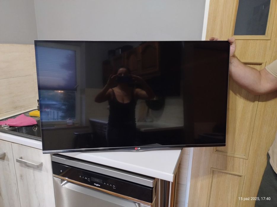 Telewizor 42 cale,. Tylko odbiór osobisty