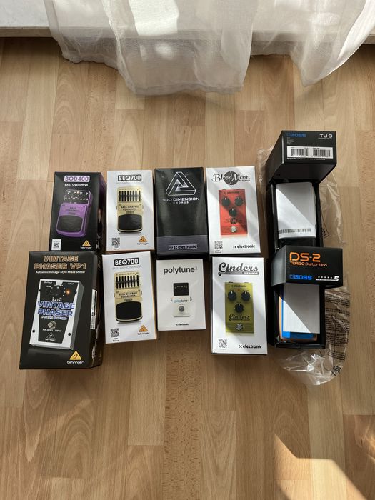 Behringer SF300 To800 fuzz overdrive mfx tube screamer