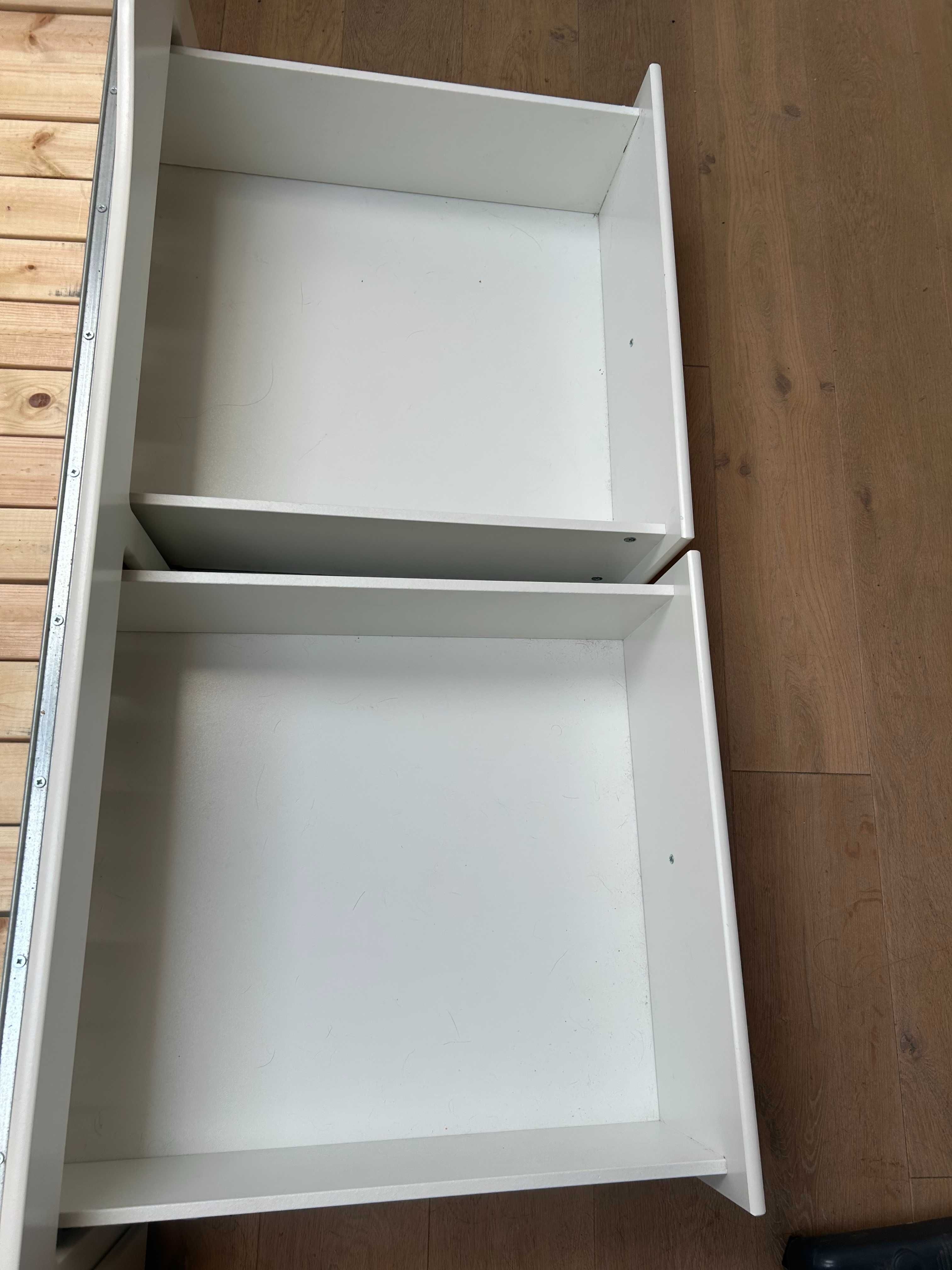 Łóżko HEMNES z Ikea, białe, używane ( bez materacy );
