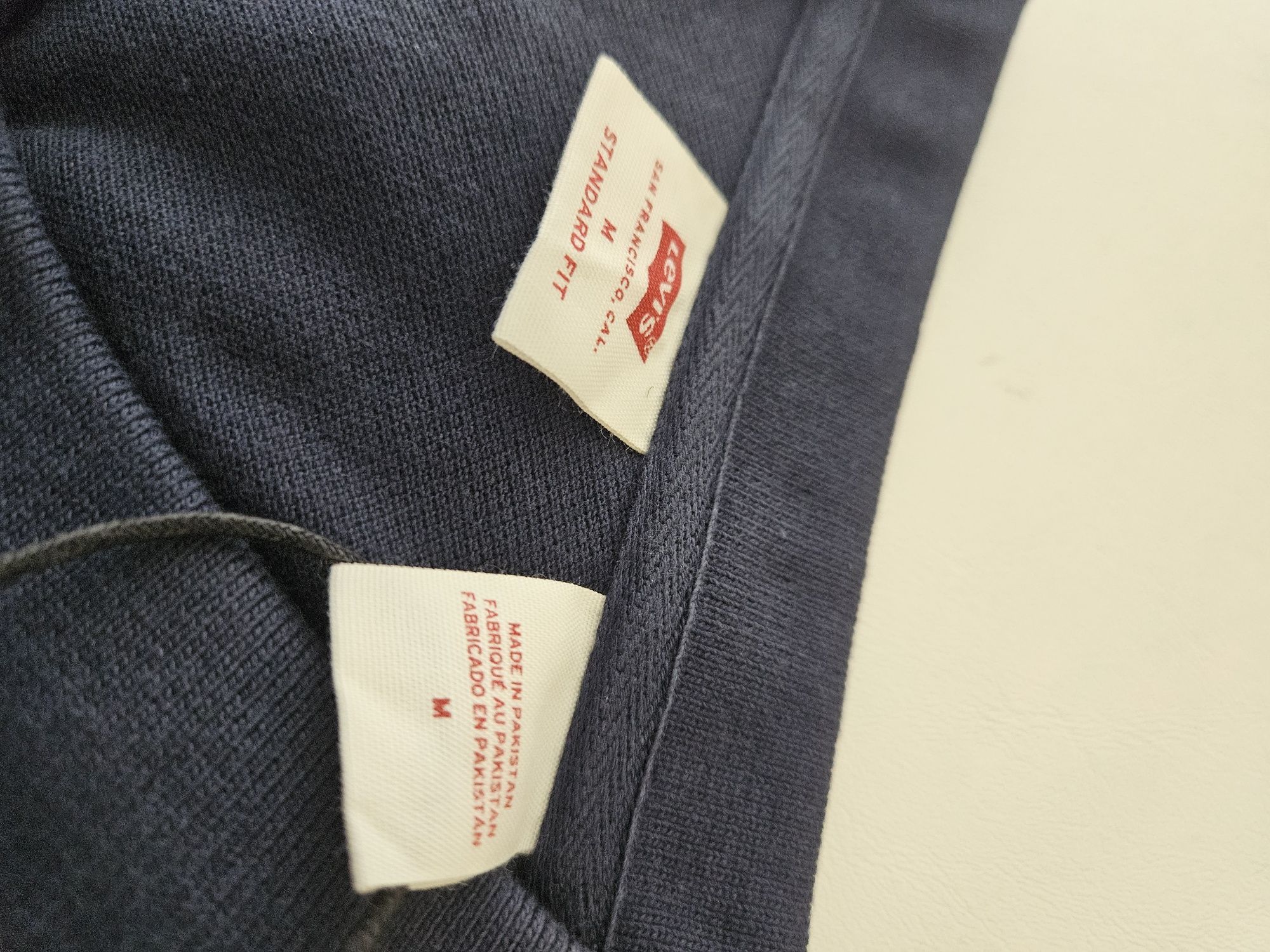 Polo levi's azul escuro