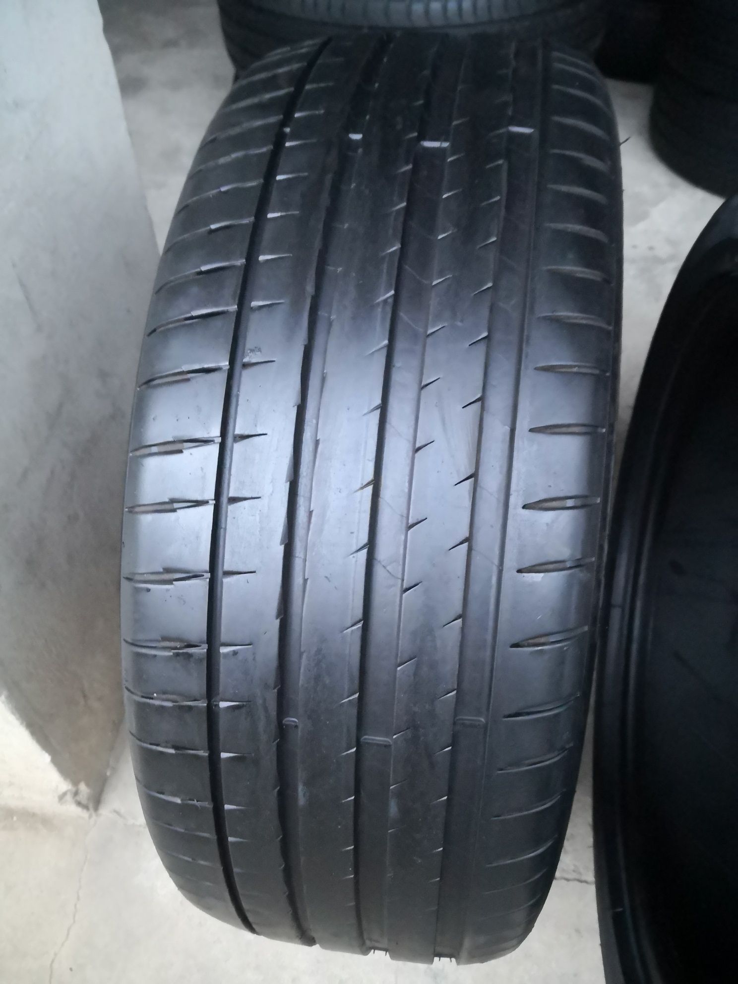 245/45r19 Michelin 2022r 6mm