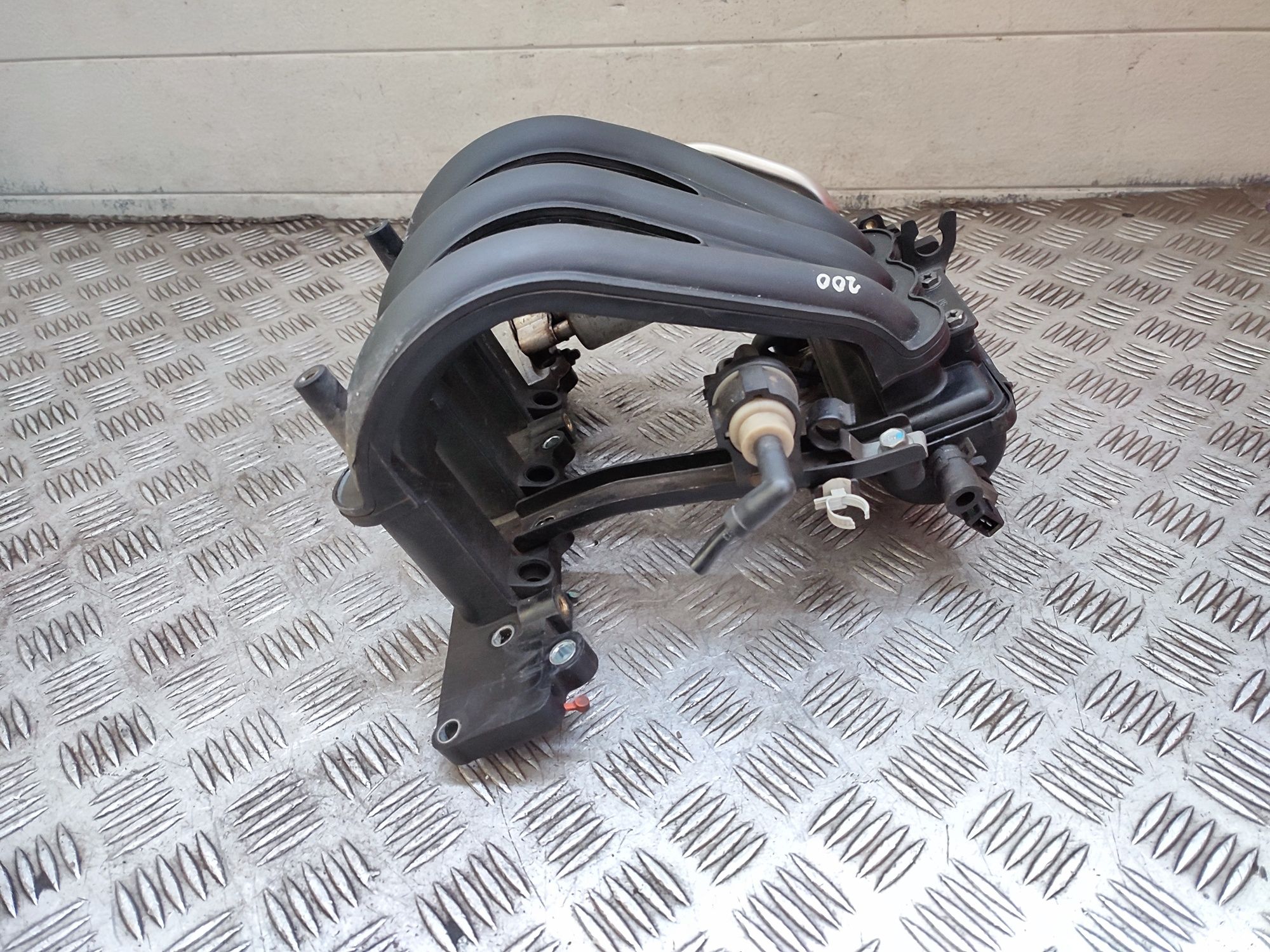 Chevrolet Spark II 0.8 05-09r kolektor ssący