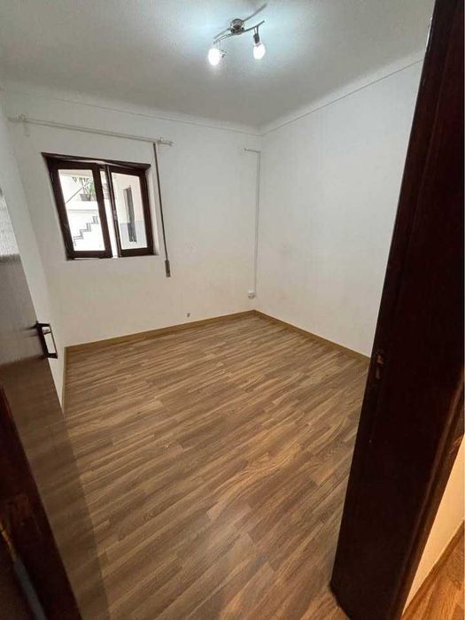 Vendo moradia gandaresa