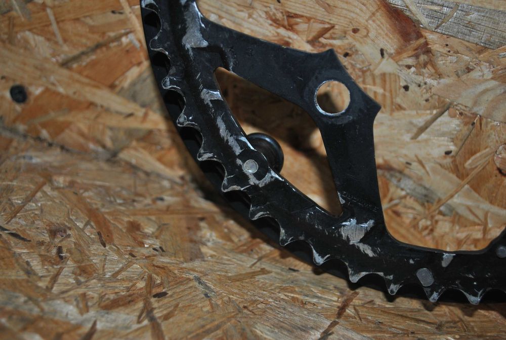 Trekingowa zebatka Shimano XT sgx U-48S plus osłonka rower