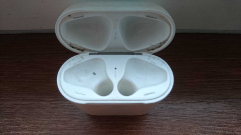 кейс apple  Air Pods 2 (А 1602) оригинал