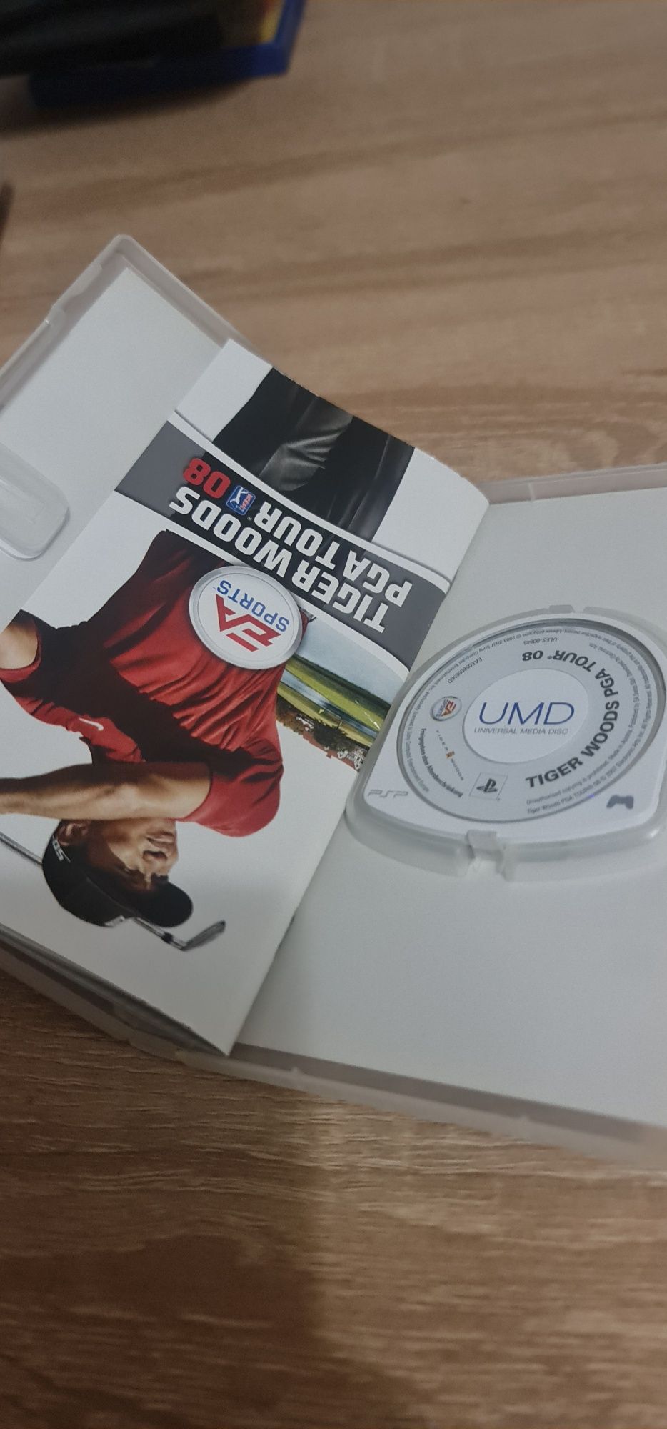 Tiger woods pga tour 08 psp