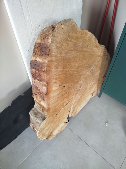 Plaster drewna bukowego grube stolik