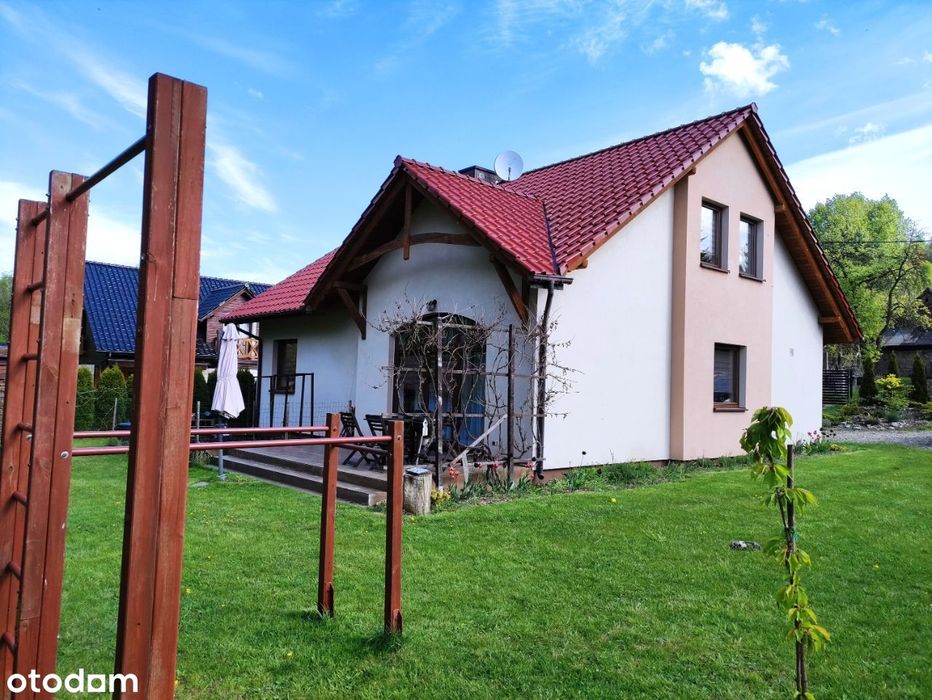 Podzamcze g. Ogrodzieniec - dom blisko zamku - sprzedam lub wynajmę
