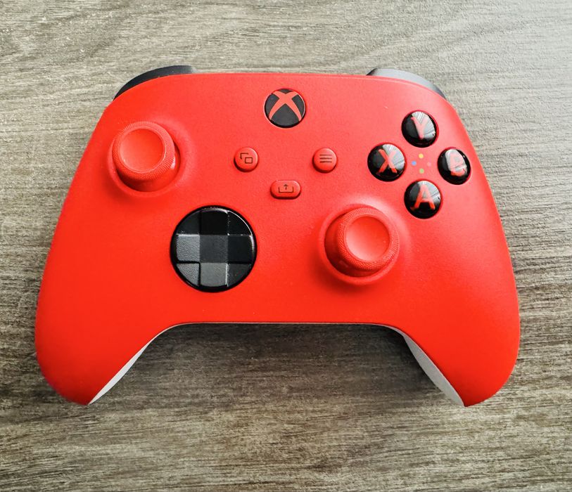 Геймпад Microsoft Xbox Series X|S Pulse Red (акумулятор,захисний кейс)