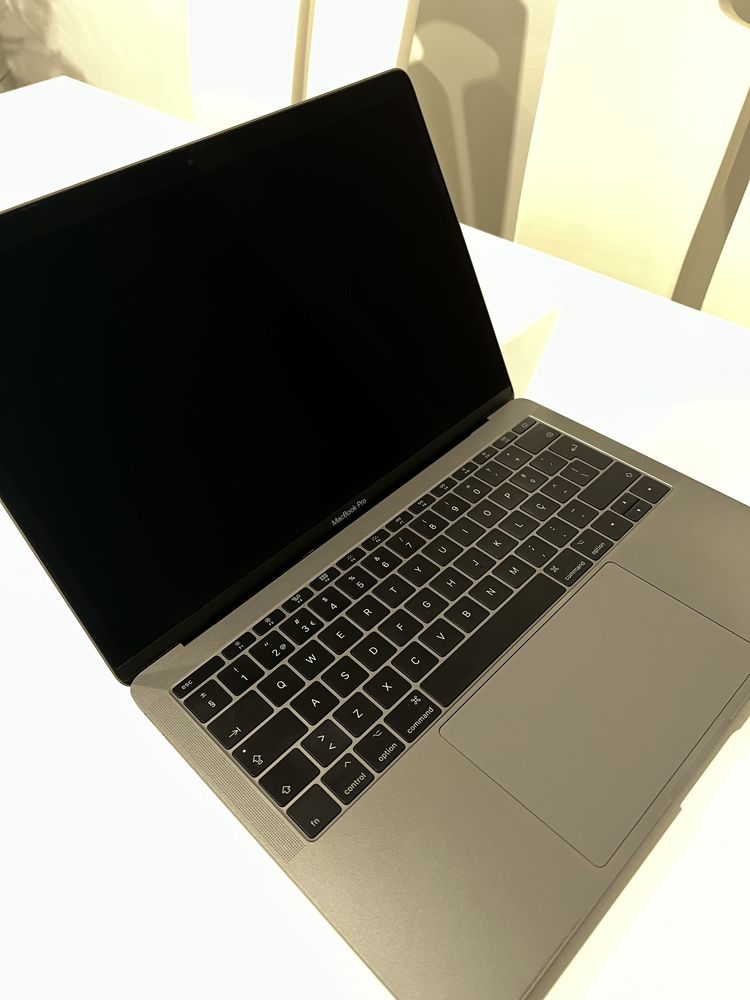 Macbook Pro 13 i5 128Gb SSD