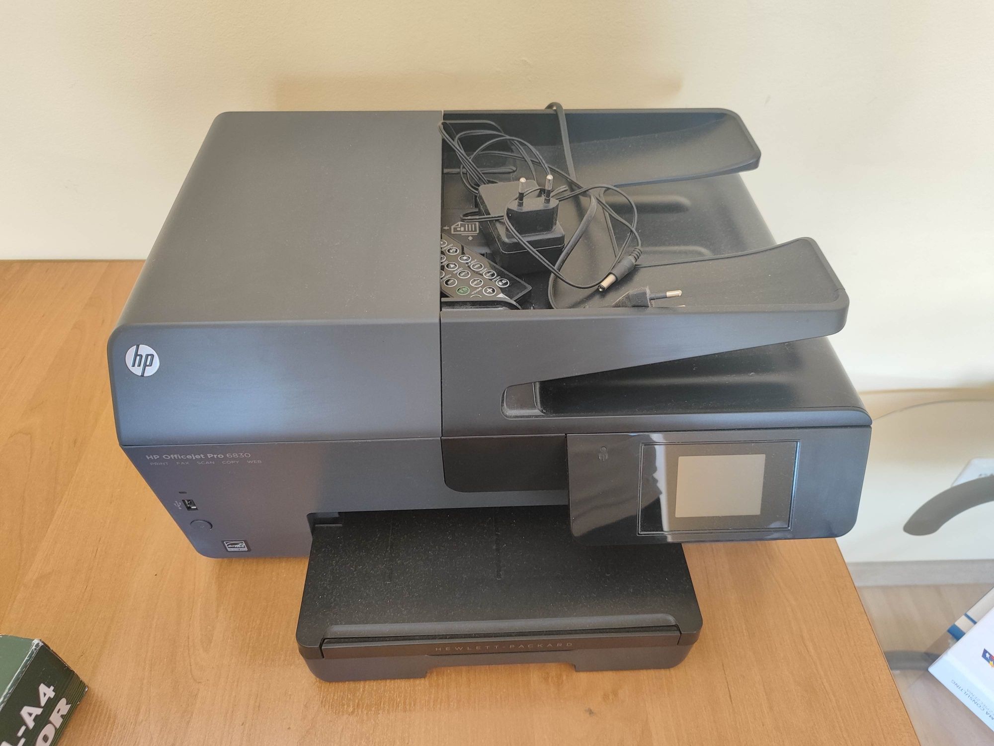 Drukarka HP 6830