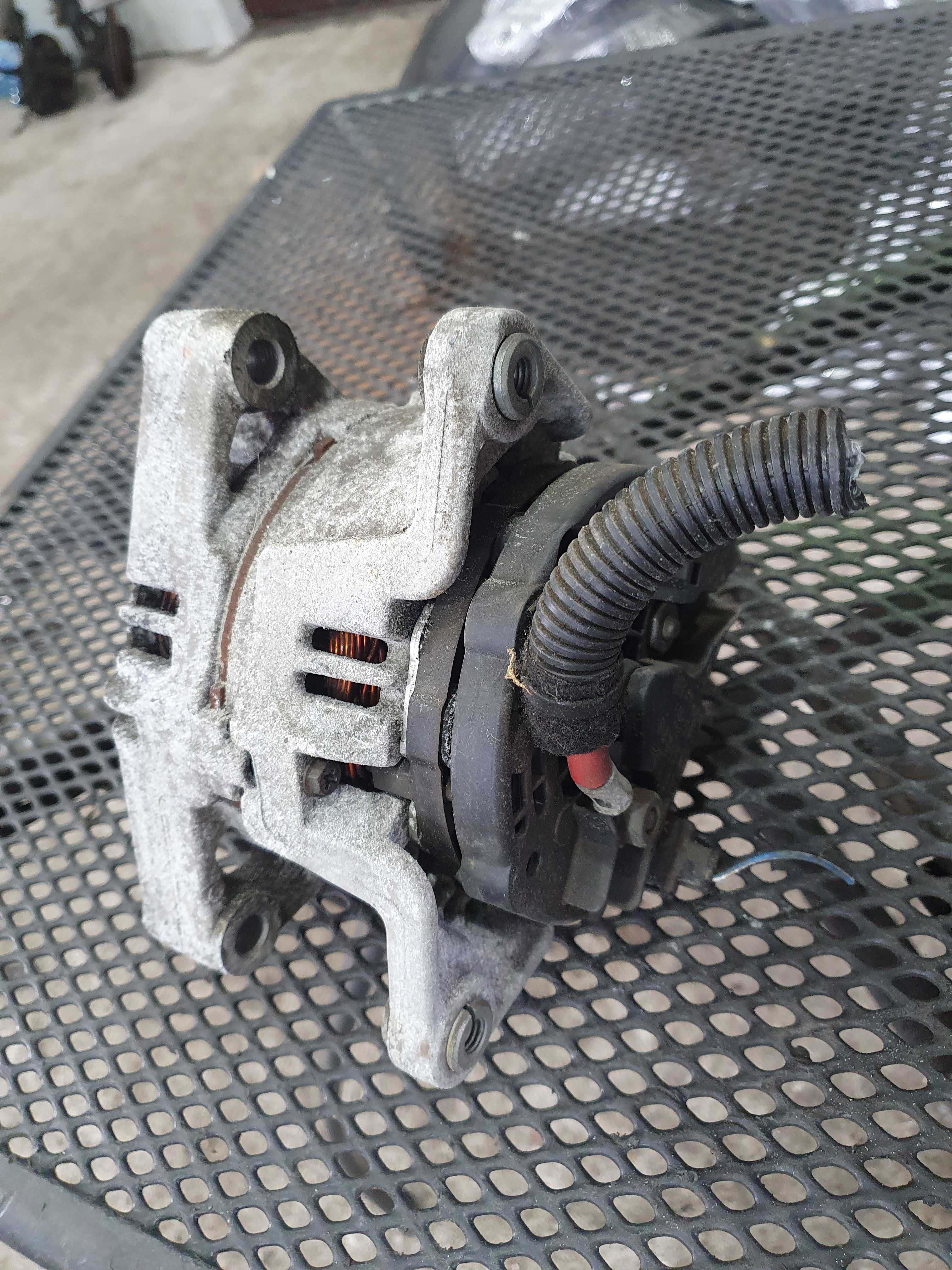 Alternator Opel Corsa D 1.2 z12xep sprawny