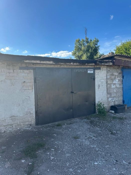 Продам гараж Новополье