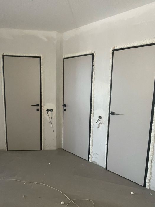 Прихований монтаж дверей/Двери скрытого монтажа