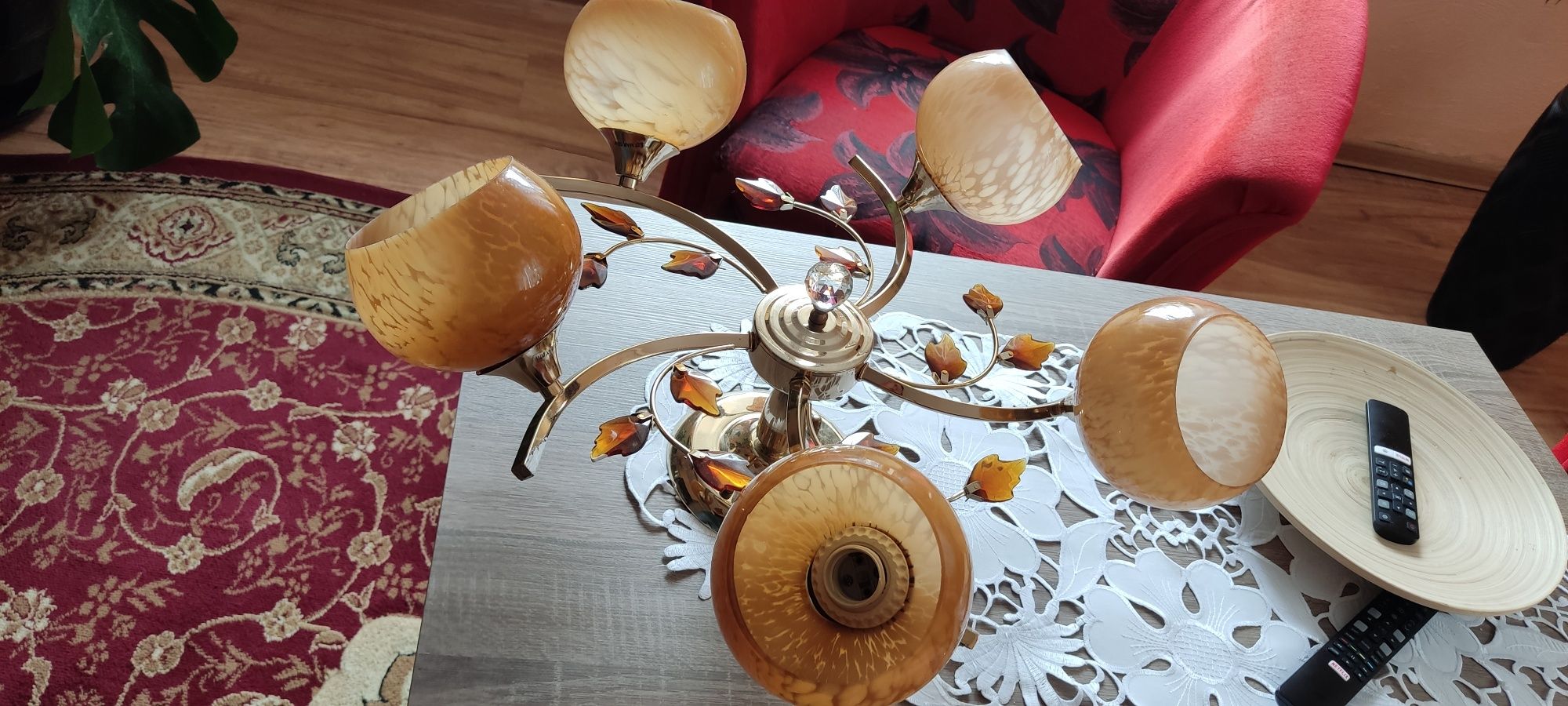 Żyrandol na 5 żarówek