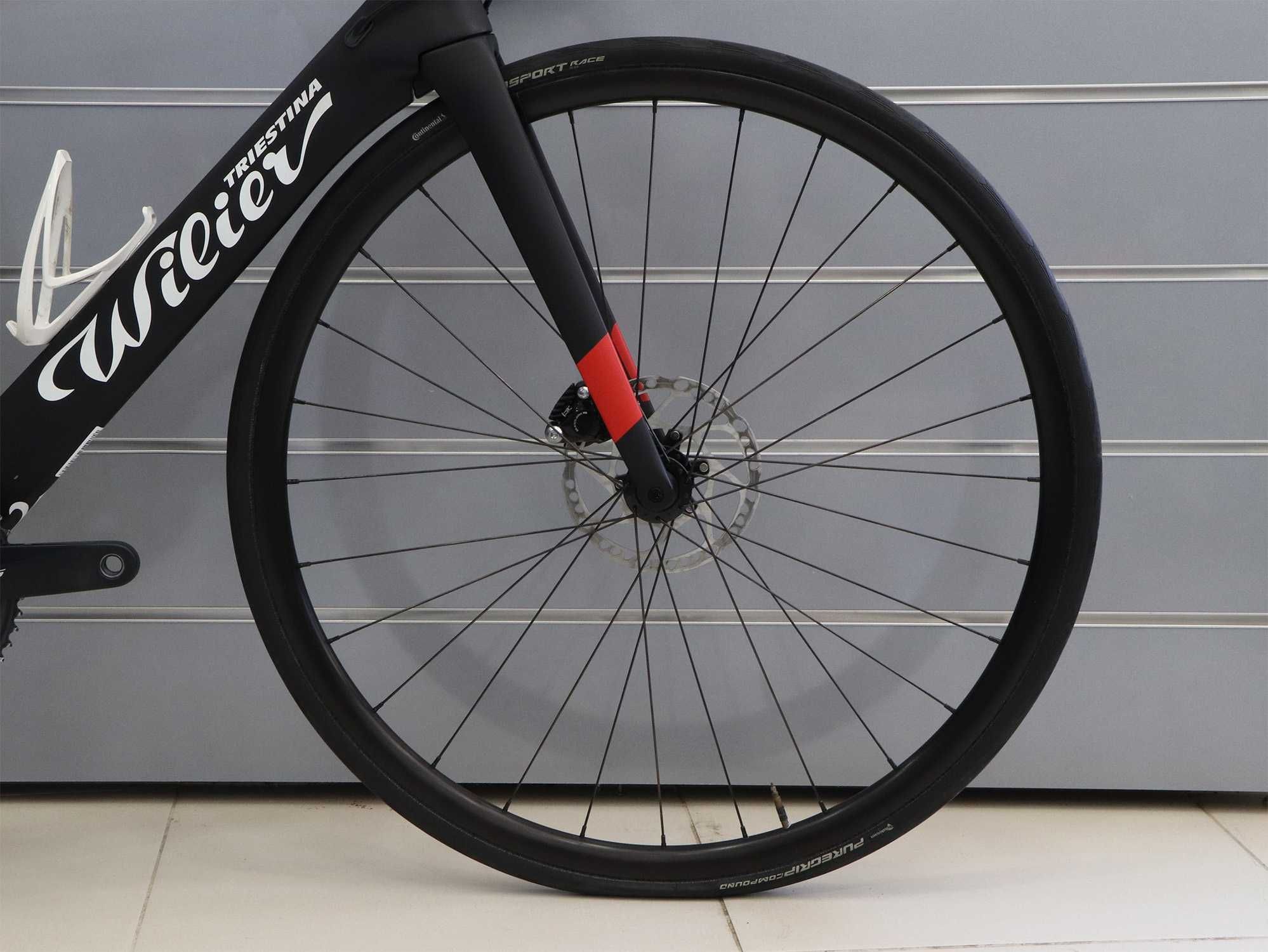 Bicicleta WILIER Cento1AIR (54)