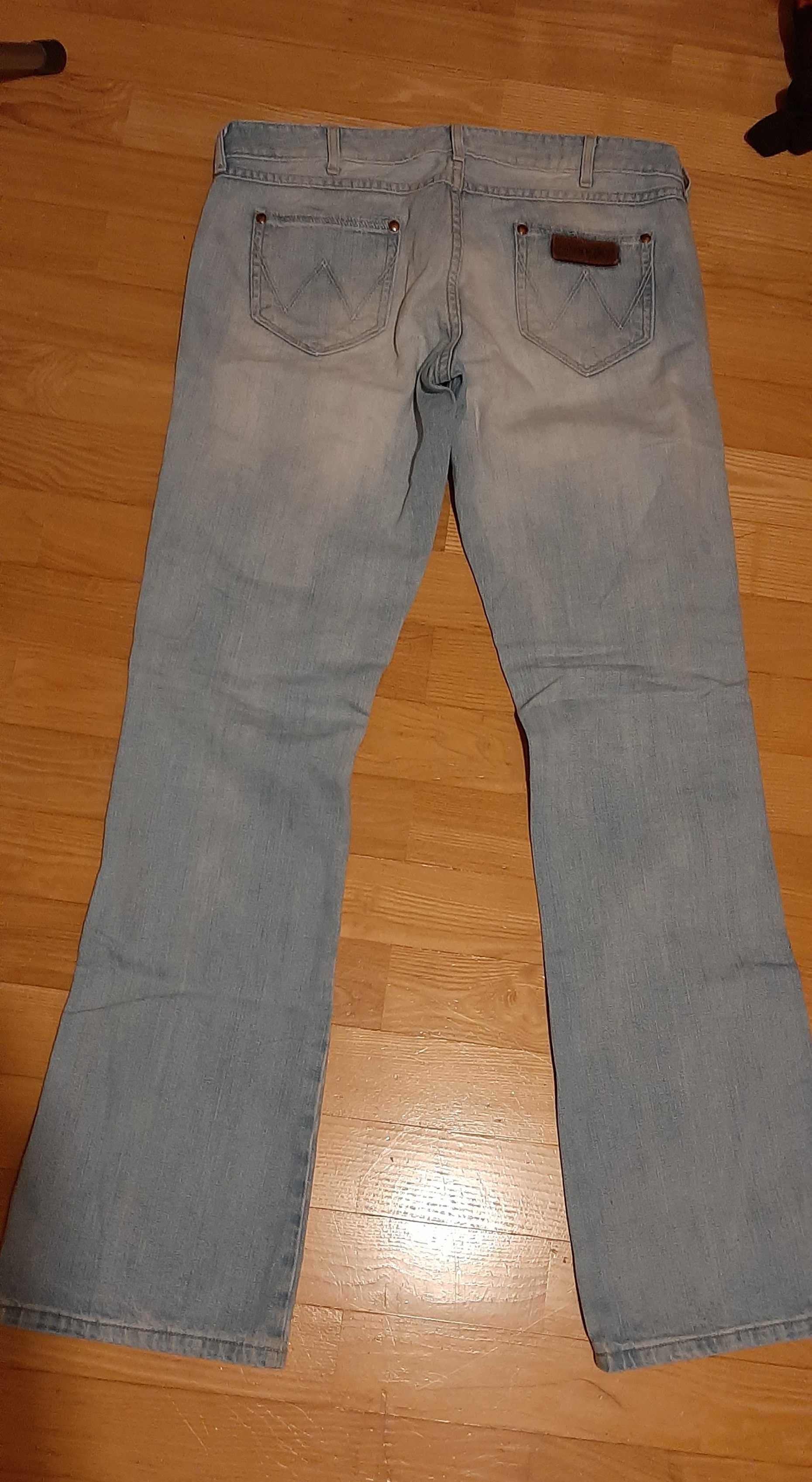 Spodnie jeansy damskie WRANGLER