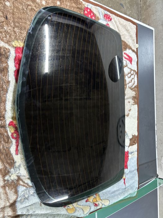 Заднє скло Renault Megane (Седан) (2002-2008)