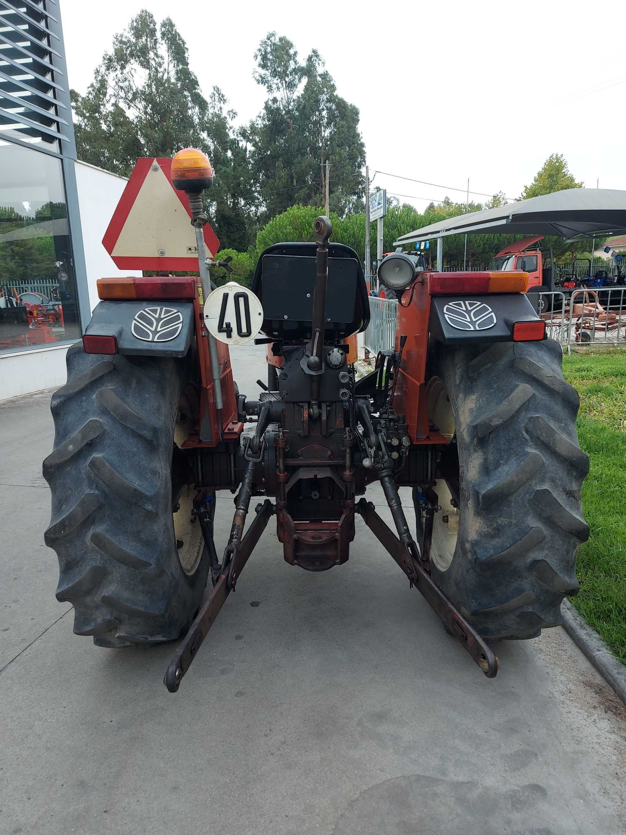 Trator Fiat 45-66