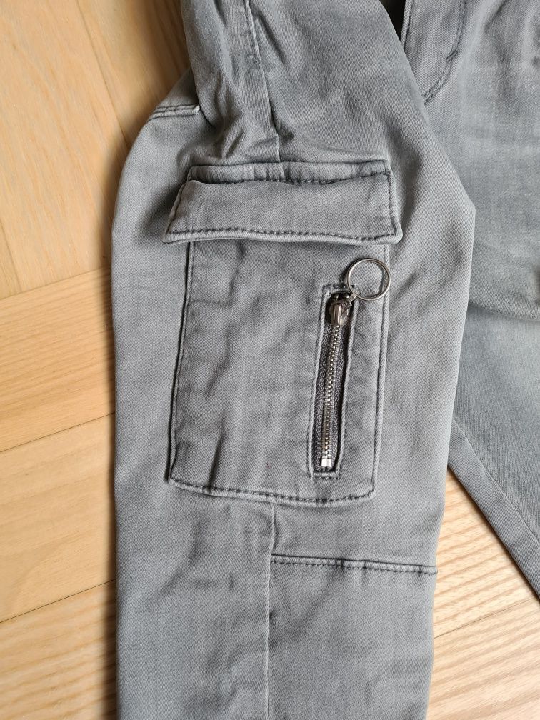 Spodnie jeansowe dziewczęce Reserved r.128