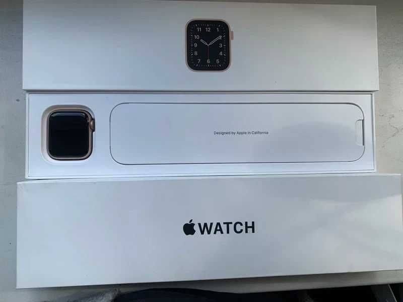 Zegarek Watch apple 40mm SE cellular GPS zloty róż smartwatch