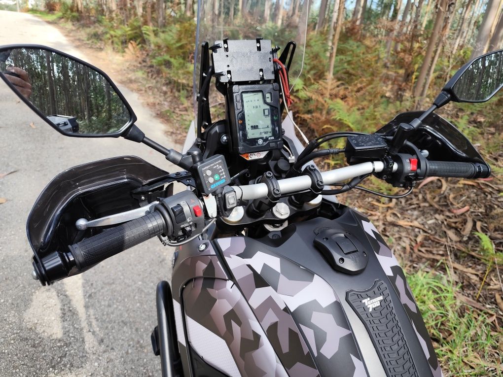 Yamaha Ténéré 700 (SEM EXTRAS NENHUMS)