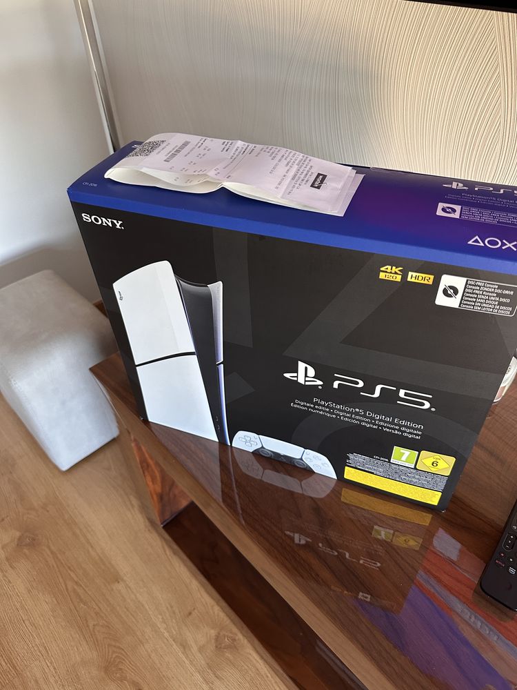 Vendo Playstation 5 nova com fatura e garantia