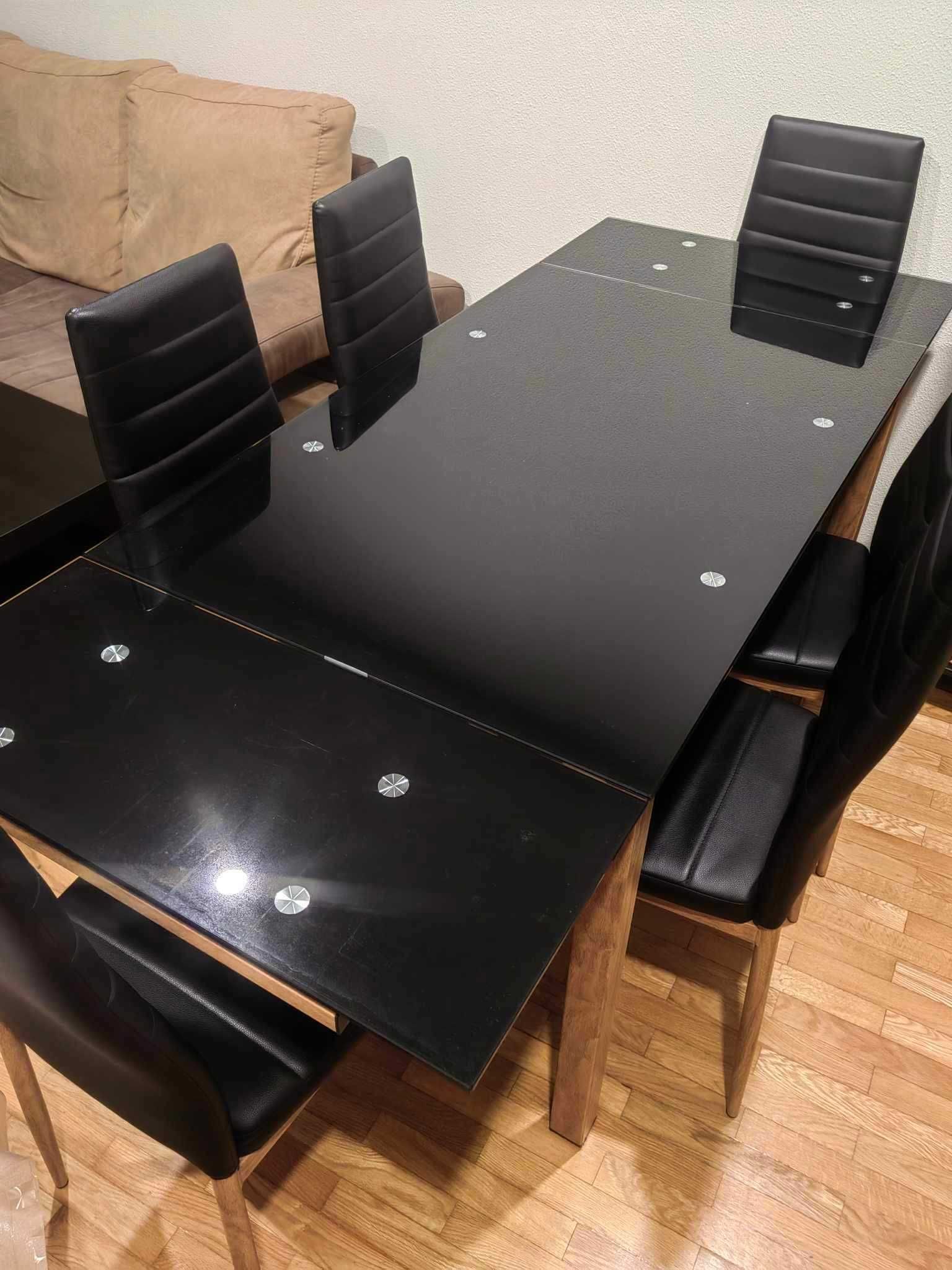 Venda de Mesa extensível com 6 cadeiras