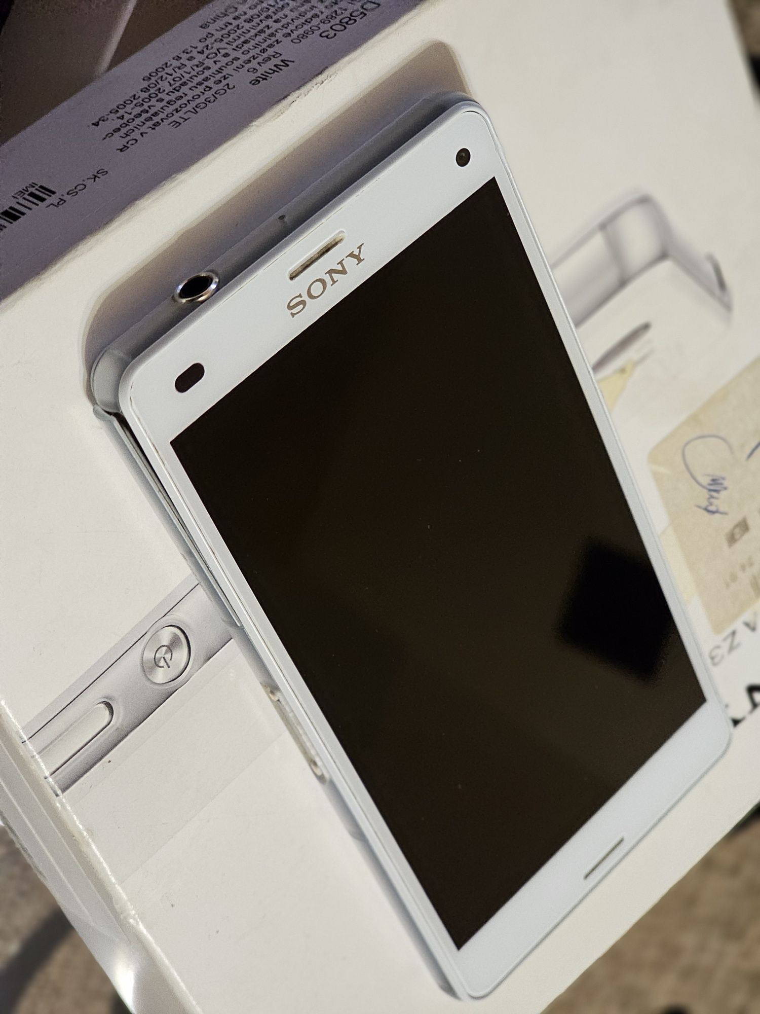 Sony Xperia Z3 jak nowy komplet