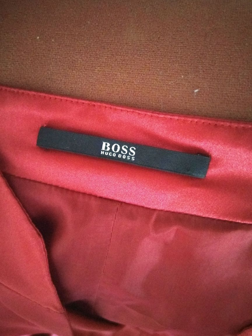 OKAZJA NOWA Sukienka wizytowa Hugo Boss z jedwabiu na podszewce