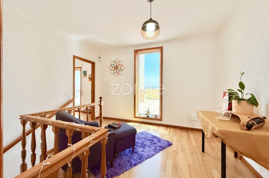 Apartamento T4 Duplex com Terraço - V.N.Famalicão