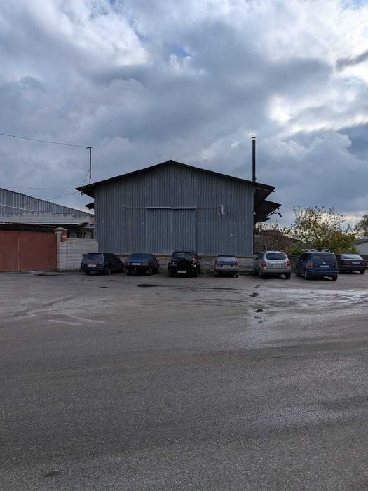 продаємо склад в місті Сміла