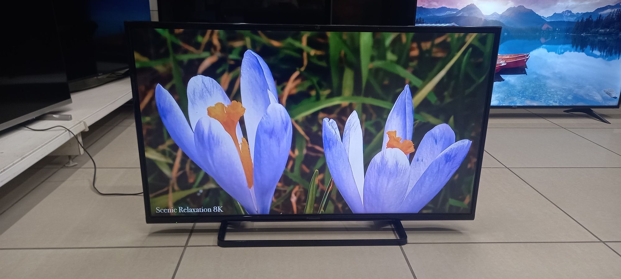 Panasonic TX-42ASW504

Full HD/Smart TV/DVB-T2

(Гарантія 6 місяців)