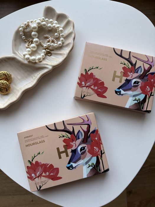 Палетка Hourglass Deer лімітована серія