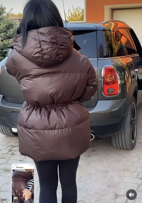 Трендова жіноча куртка демісезон