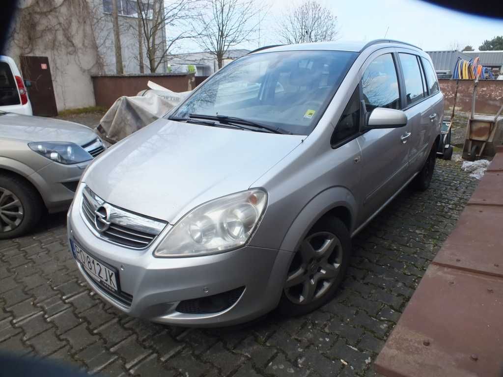 Opel Zafira 1,9, 120 KM, 2008, 259 189 km