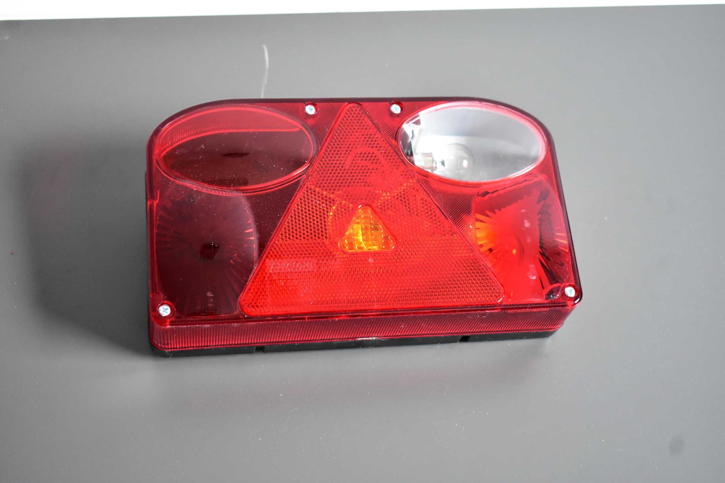 Lampa FRISTOM FT-089 przyczepy lawety zespolona wtyczka przewód 5 pin