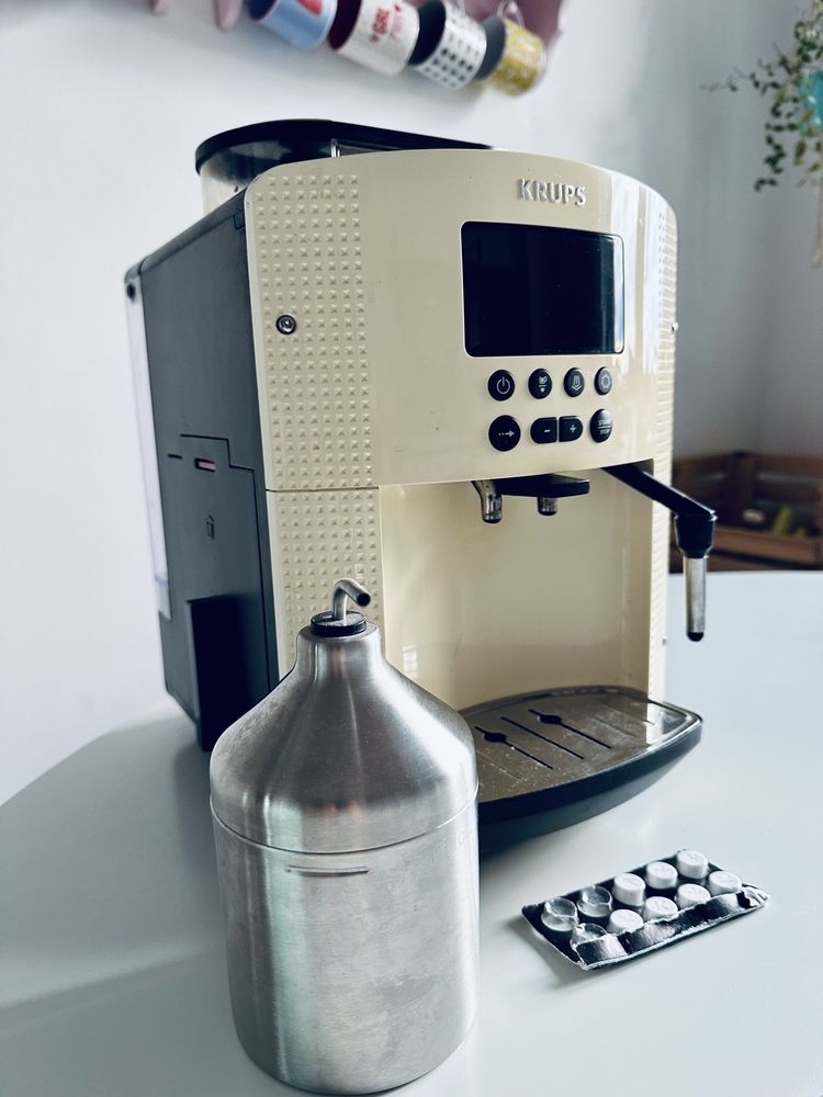Ekspres automatyczny Krups EA8161