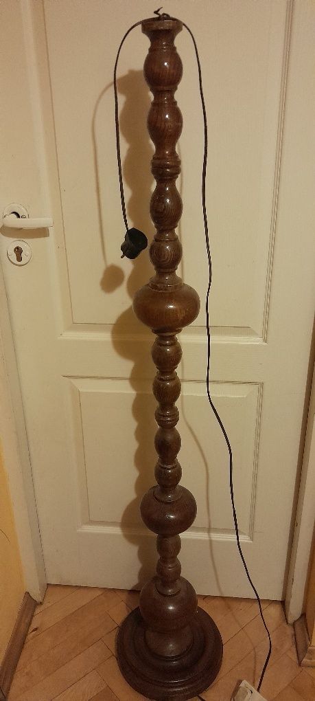 Stara dębowa lampa stojąca,podlogowa