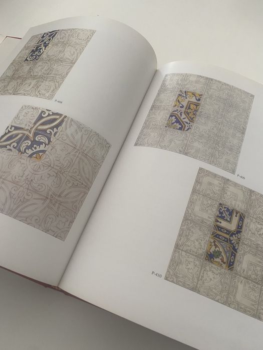 A azuleijaria em Portugal no século XVII - portes grátis