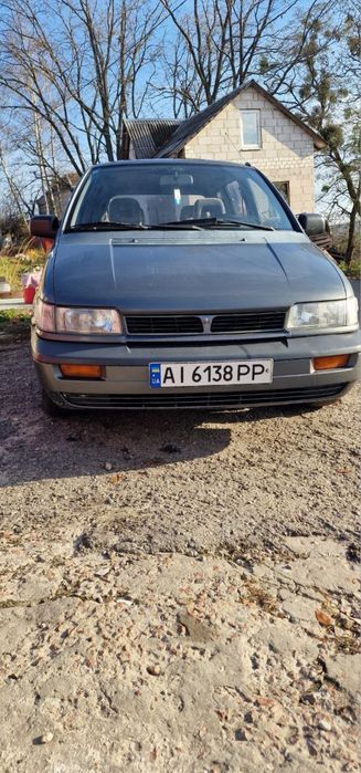 Mitsubishi Space Wagon