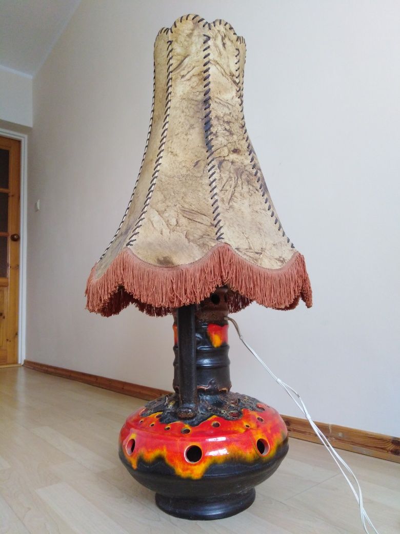 Lampa ceramiczna stojąca duża